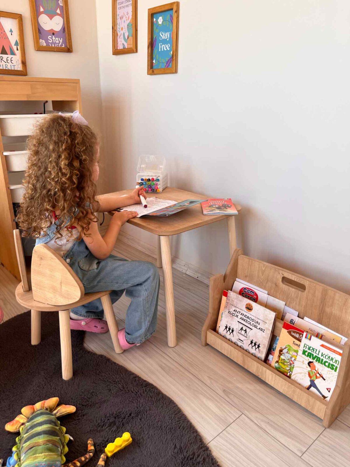Kinder Tisch- und Stuhl-Set aus Holz -Montessori Design „Elefant“ (1 Tisch + 1 Stuhl, ab 2–6 Jahre)