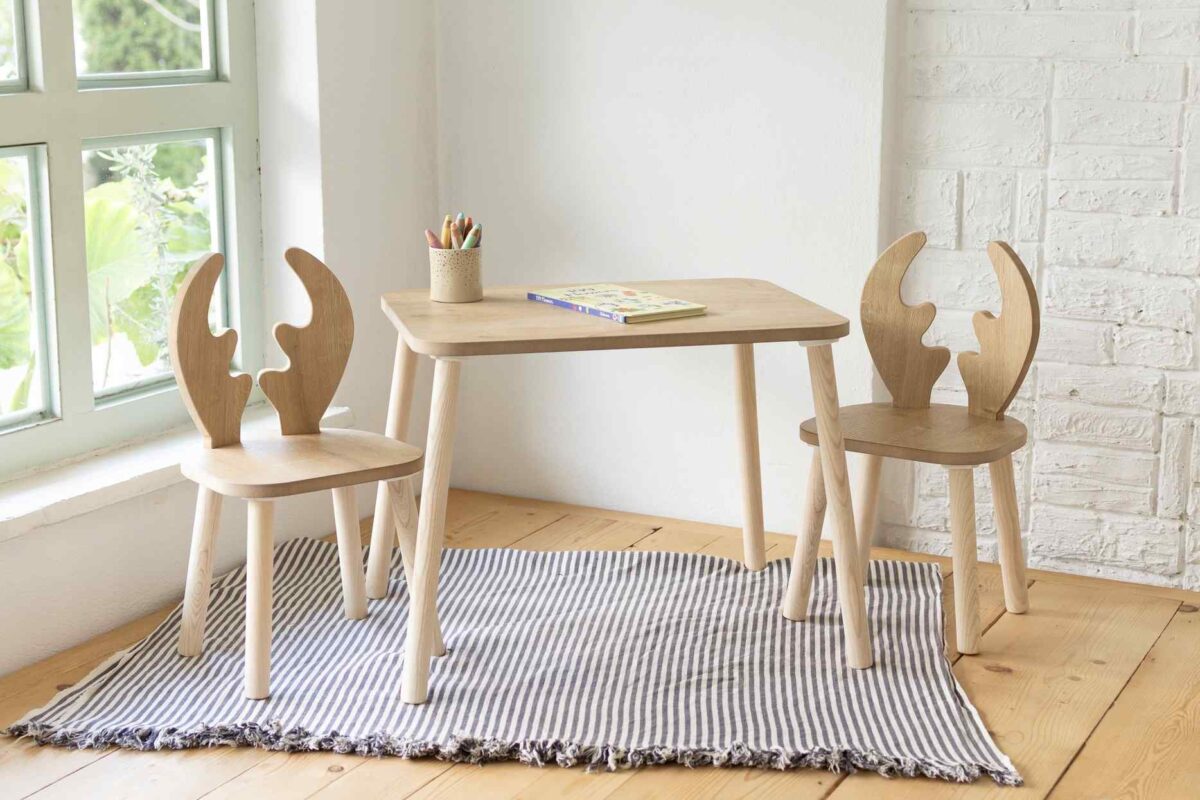 Kinder Tisch- und Stuhl-Set aus Holz -Montessori Design „Hirsch“ (1 Tisch + 1 Stuhl, ab 2–6 Jahre) – Bild 2