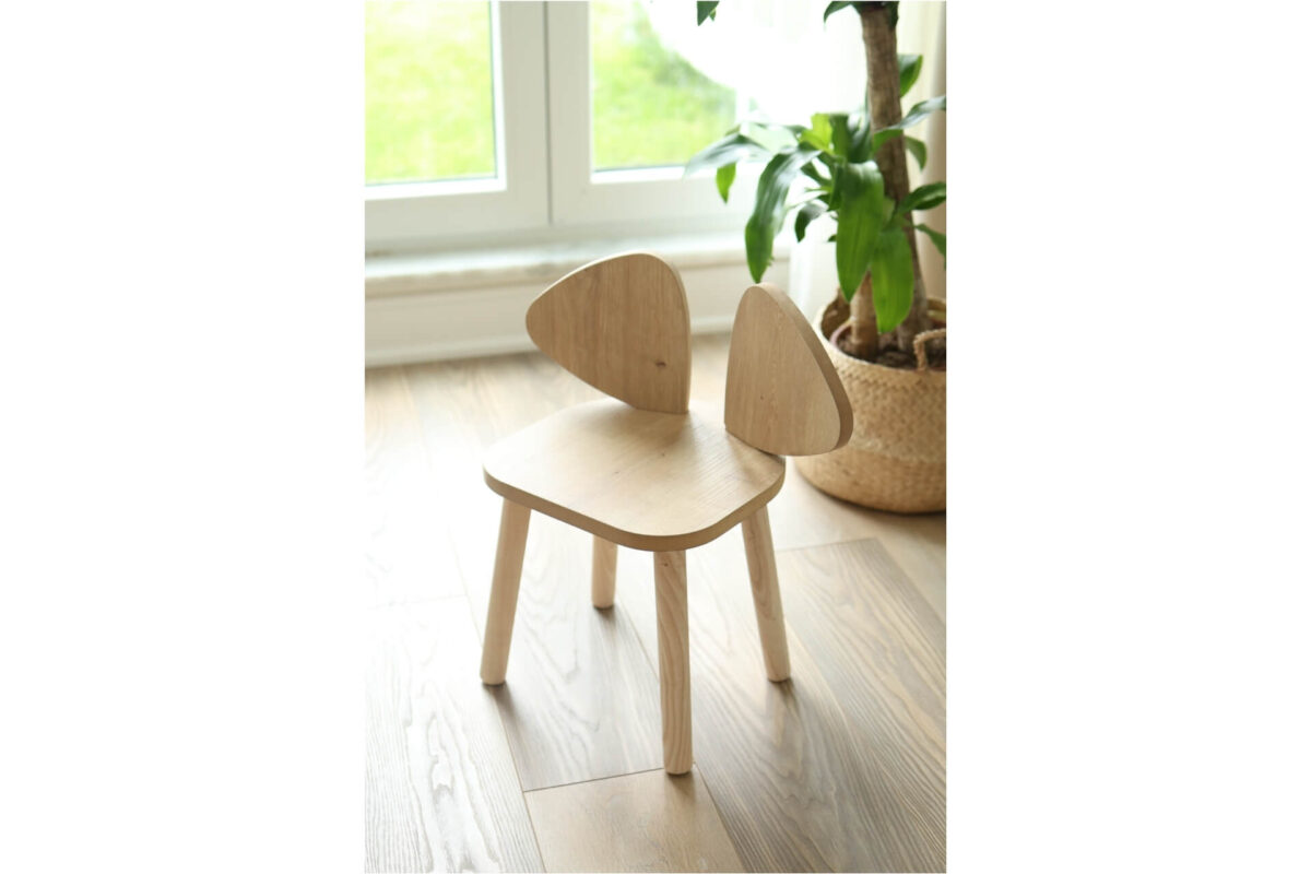 Kinderstuhl mit Elefantenfigur – Bild 2