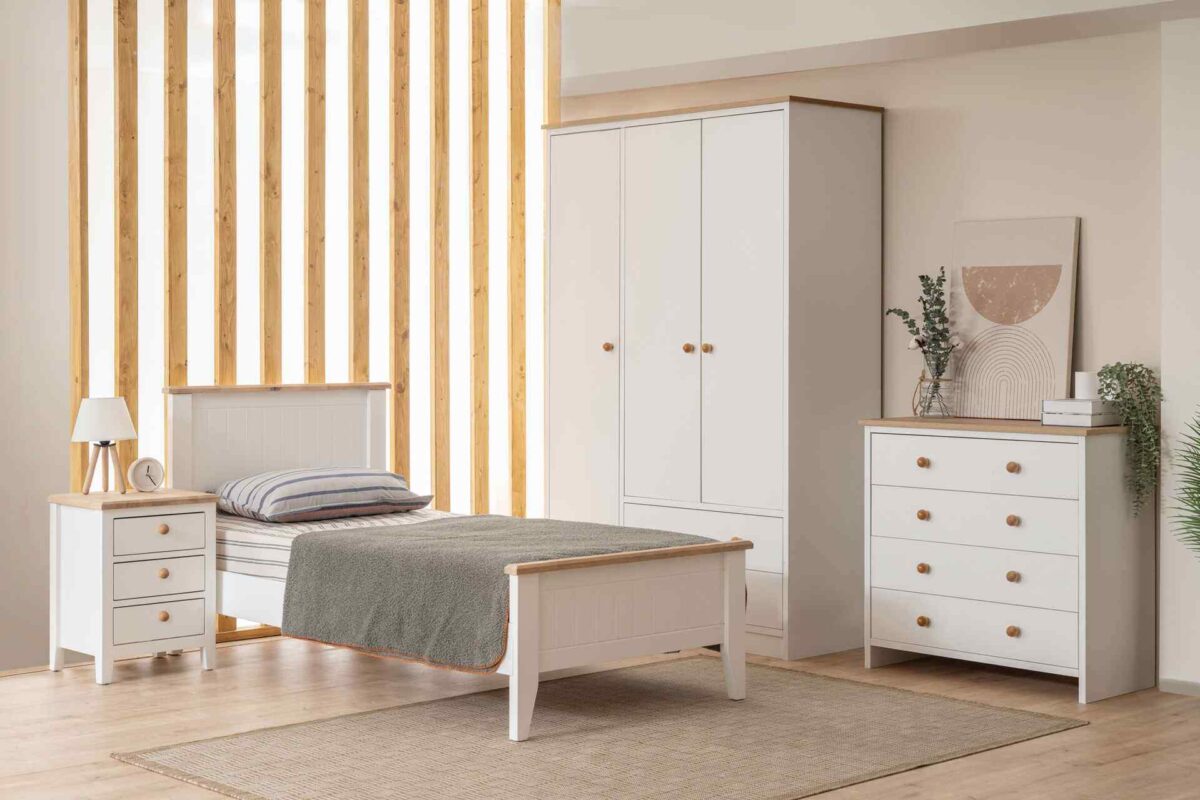 UREN MODERNES BETT