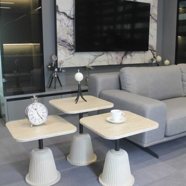 Alternative view of Venedik 3-teiliger Couchtisch, fugenloser Travertin, matter Mondstein, matter Atlas