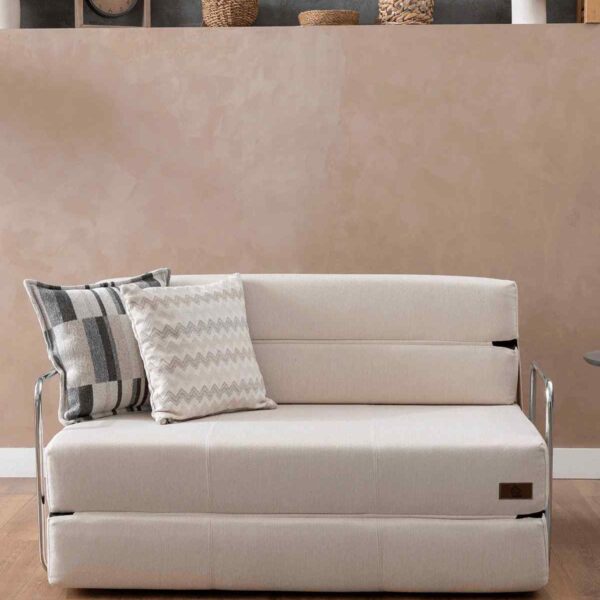 JLND 08365742184482 1